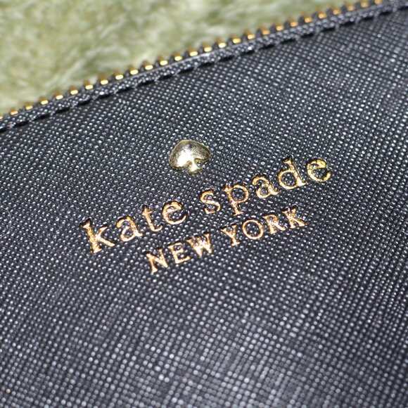 Kate Spade New York - Small Dome Crossbody Bag - Classic Little Black Purse - Picture 2 of 16